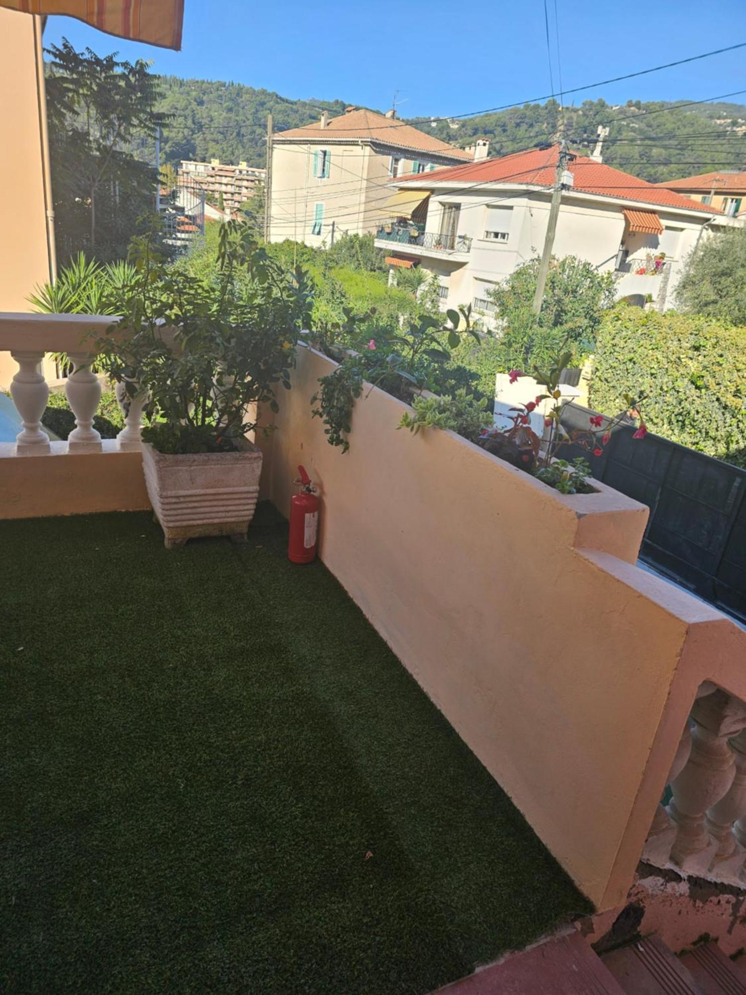 Studio 3 A La Trinite Proche De Nice 10 Mn, Monaco 15 Mn Et L'Italie 30 Mn Zewnętrze zdjęcie